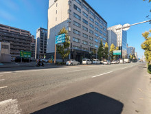 エフビル前面の百年橋