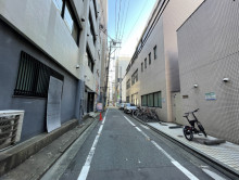 三天第一ビル前面の通