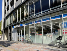 並びのローソン 福岡