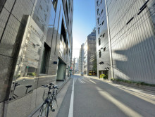 奥村第3ビル前面通り