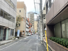 芝藤ビル前面の通り