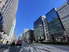 石井ビル前面の通り