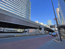 南平台宝来ビル前面の