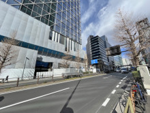 渋谷クロスタワー前面