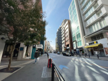 HATビル前面の赤坂