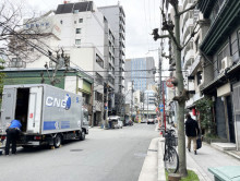 平一ビル前面の通り