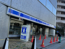 徒歩1分のローソン 