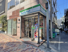 至近のファミリーマー