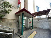 徒歩1分の海事ビル内