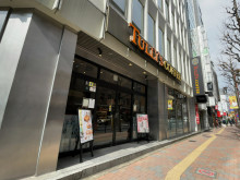 徒歩1分のタリーズコ