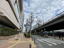 プライム新横浜ビル前