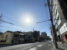 古川勘ビル前面の通り