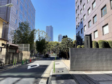 ACN芝公園前面の通