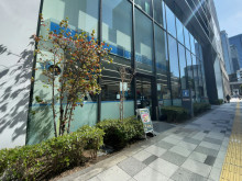 徒歩3分のローソン 