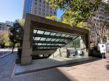 徒歩圏内の「神谷町駅」