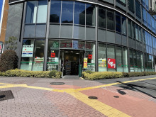 徒歩1分のスギ薬局 