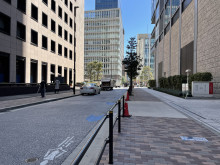 物産ビル前面の通り