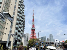 近くの東京タワー