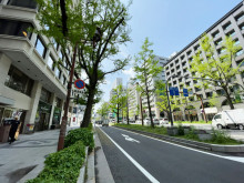 郵政福祉心斎橋ビル前