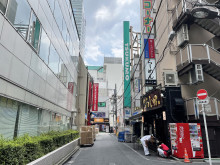 NREG秋葉原ビル前