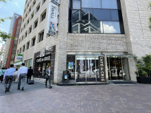 付近のカフェ・ド・クリエ日比谷通り西新橋店