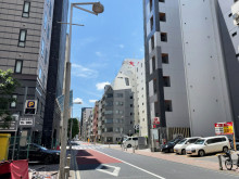 新橋菅家ビル前面の通