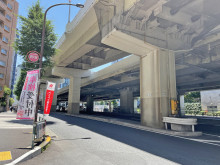 第3TOCビル前面の