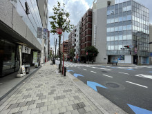 付近の赤坂通り