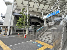 最寄りの「代々木八幡駅」