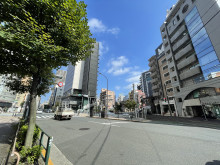 富士建LKビル前面の