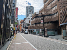 Daiwa赤坂ビル前