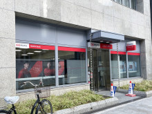 徒歩3分の三菱UFJ