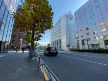 麹町一丁目ビル前面の