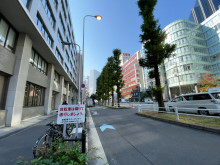 北大阪ビルディング前