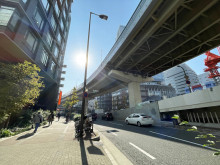 梅田ゲートタワー前面