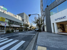 銀座西ビル前面の通り