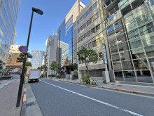 VORT麹町2前面通り