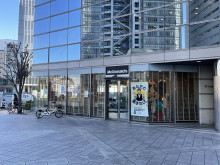 隣のマクドナルド 中