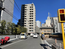 日本女子会館ビル前面