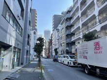 ル・グラシエルBLDG.7前面の通り