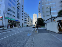 いちご芝公園ビル前面