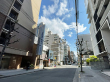 湯木ビル前面の通り