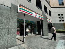 徒歩2分のセブン-イ