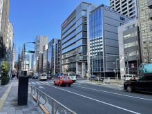 サンライズ長井ビル前