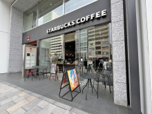 徒歩1分のスターバッ