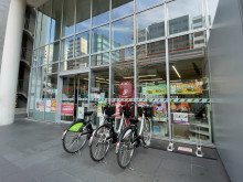 徒歩1分のセブン-イ