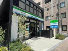 近くのファミリーマー