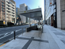 付近の八重洲地下街