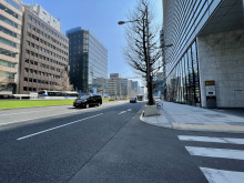 ニュー八重洲ビル前面