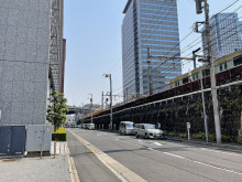 飯田橋i-MARK ANNEX前面の通り